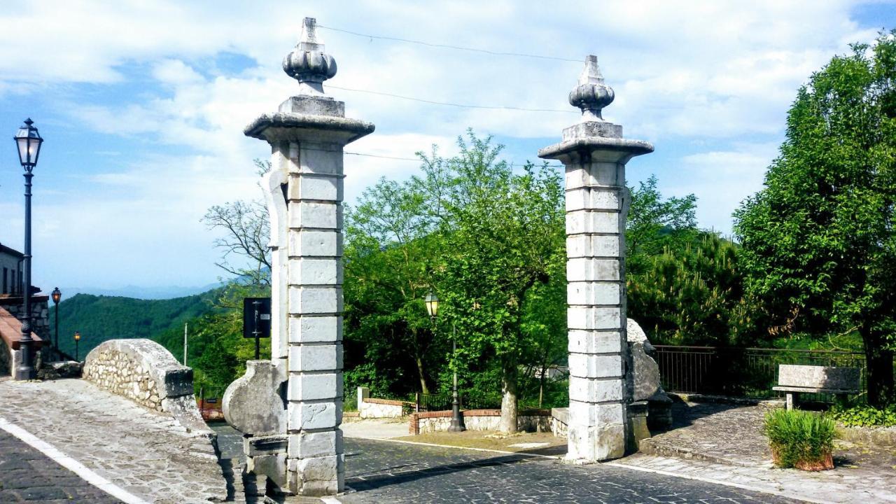 B&B Le Colonne Montefusco Exterior foto